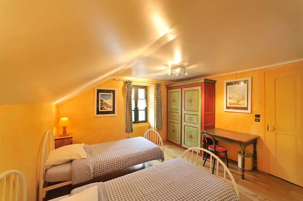 Chalets Et Hotel De Charme La Cremerie Du Glacier Chamonix 2*,  France