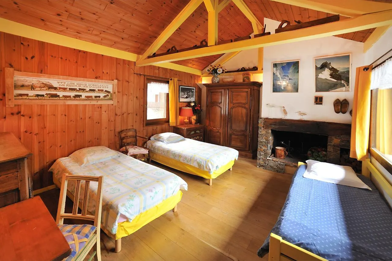 Chalets Et Hotel De Charme La Cremerie Du Glacier Chamonix