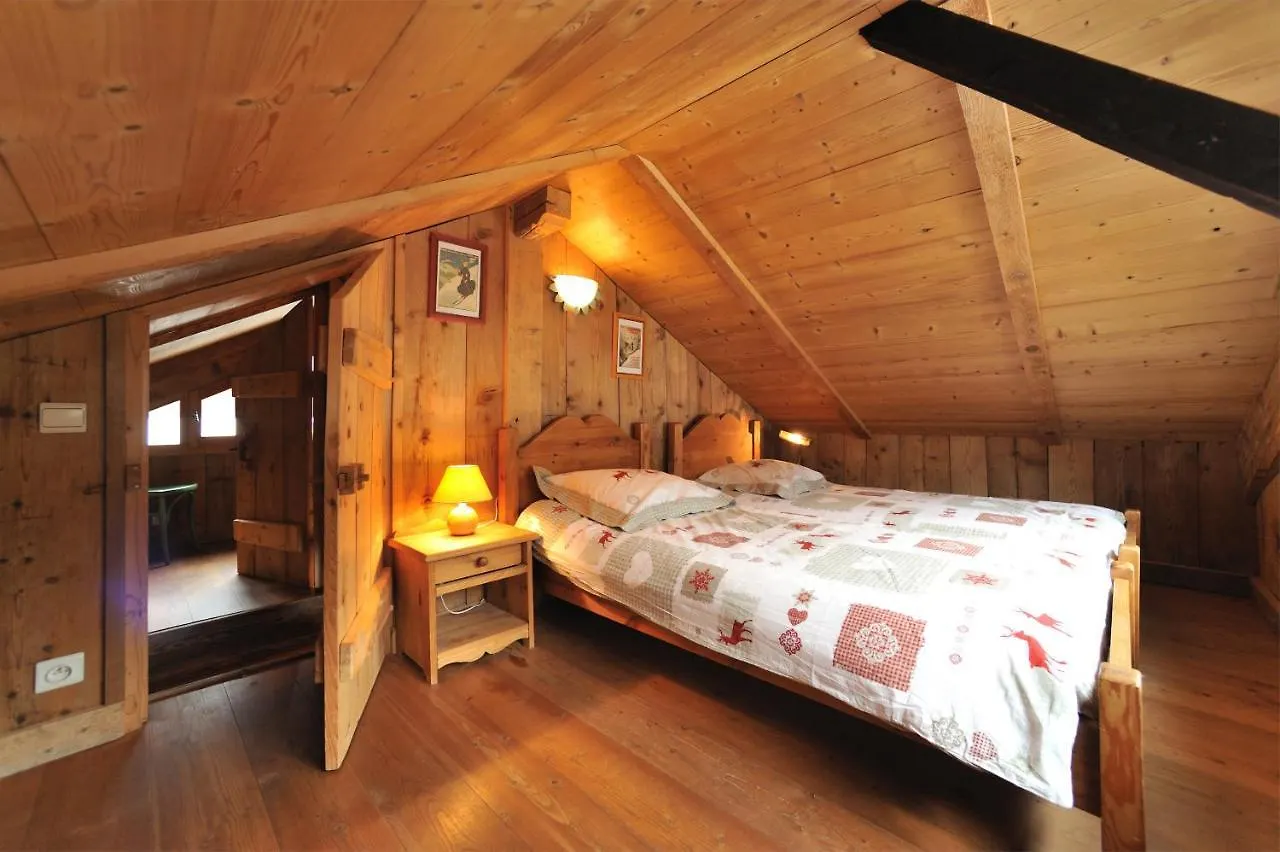 Chalets Et Hotel De Charme La Cremerie Du Glacier Chamonix